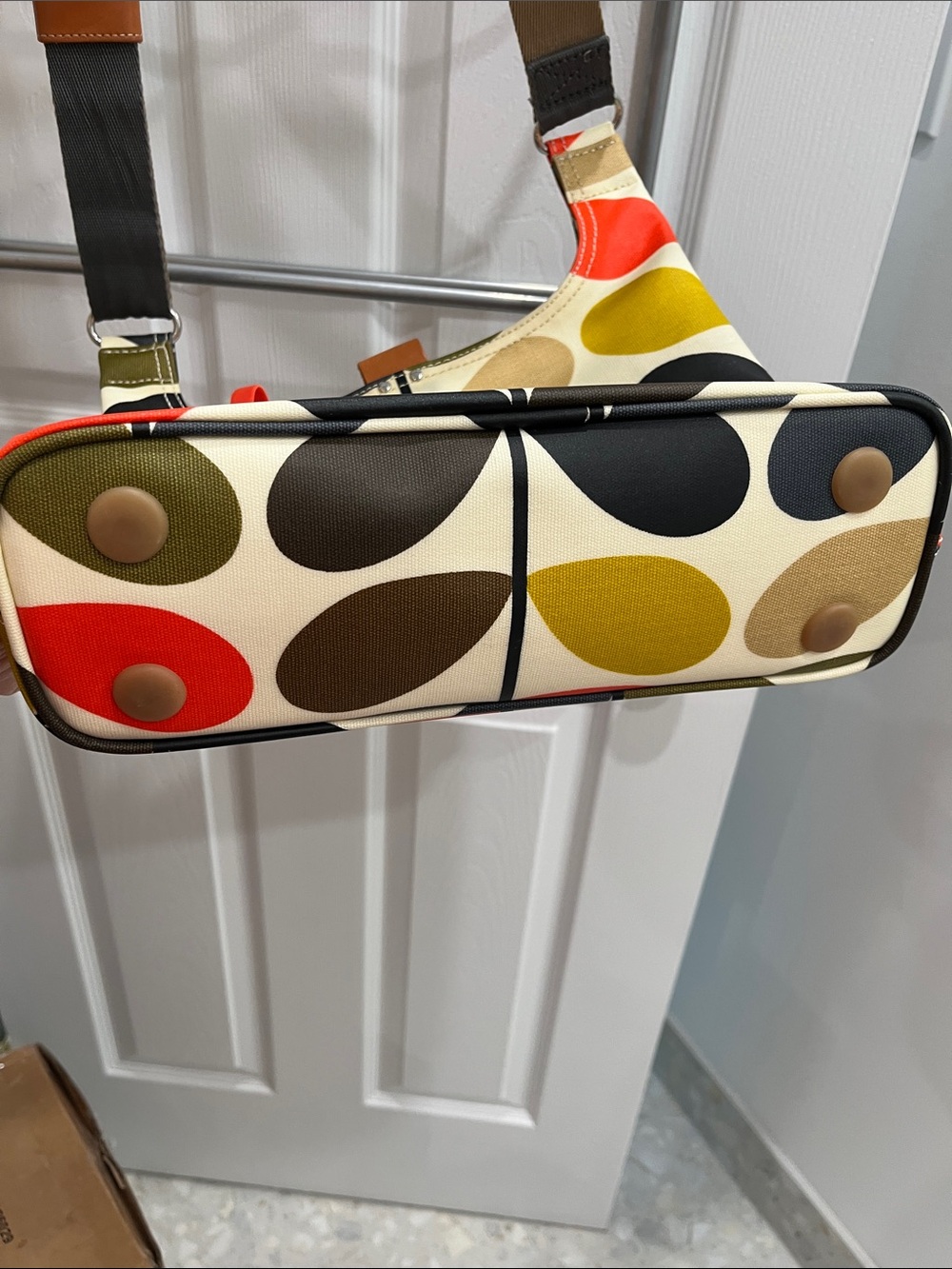 Orla Kiely canvas coated crossbody with signature leaf pattern. EUC! - Picture 8 of 8